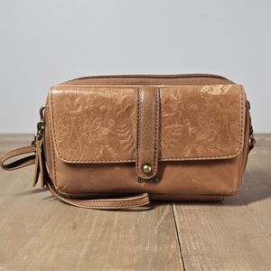 The Sak Sequoia Leather Convertable Crossbody